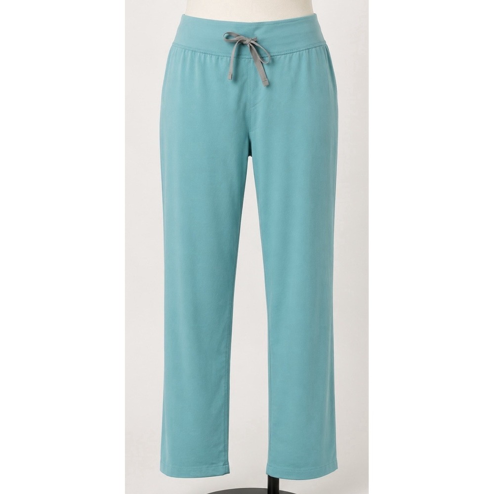FIGS Women's Livingston Scrub Pants Bottoms Size Medium M Light Sky Blue